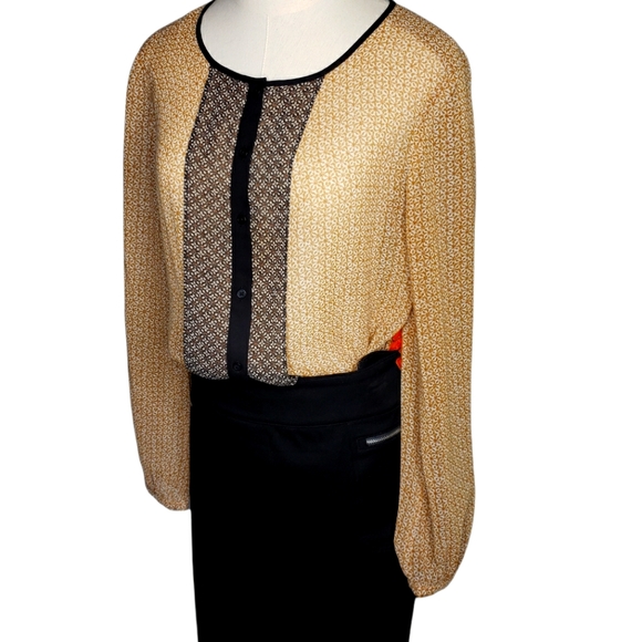 AnnTaylor Button Font Trending Sheer Mix Print Blouse ♡ - Picture 5 of 17